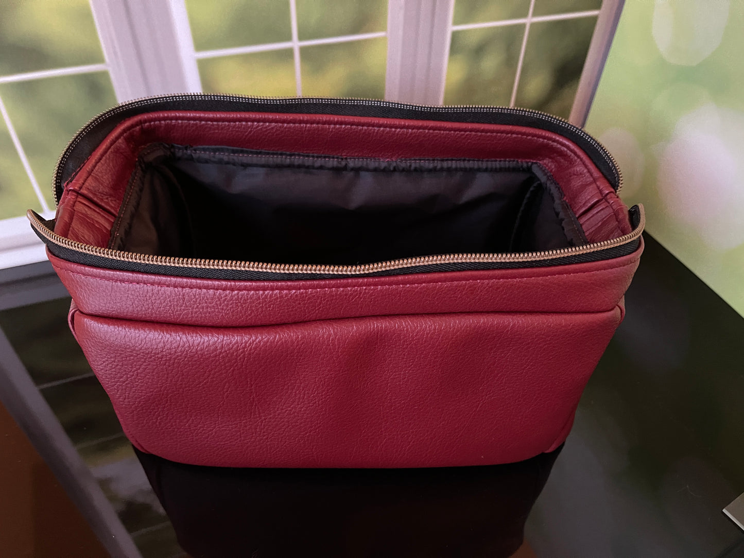 Faux leather Dopp kit - Toiletry bag